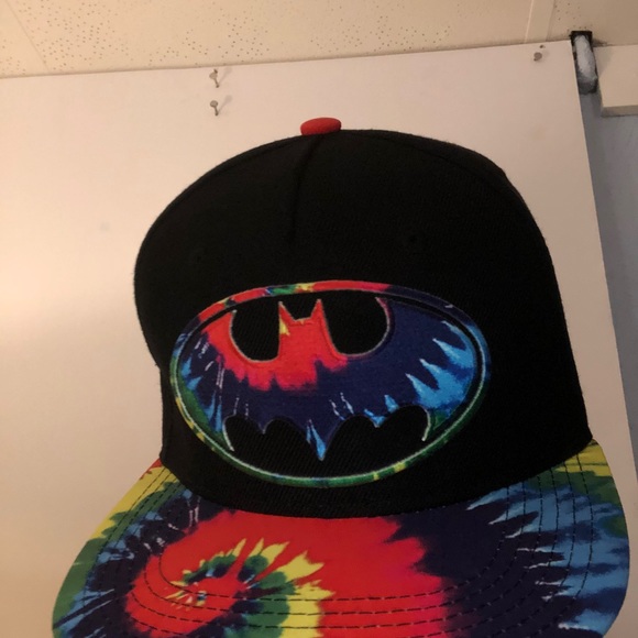 TM/DC Comics Batman Multicolored/Black Hat - Picture 5 of 16